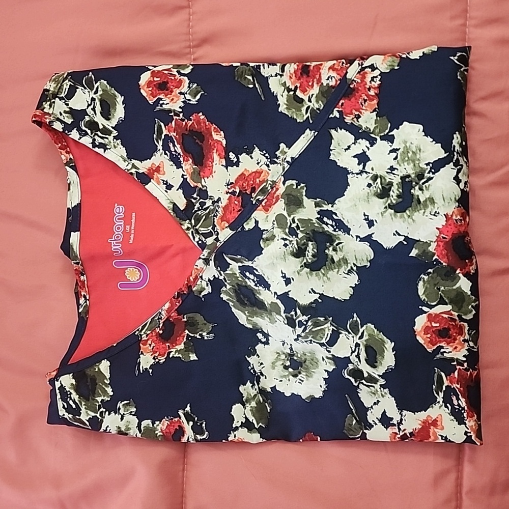 Floral scrub top